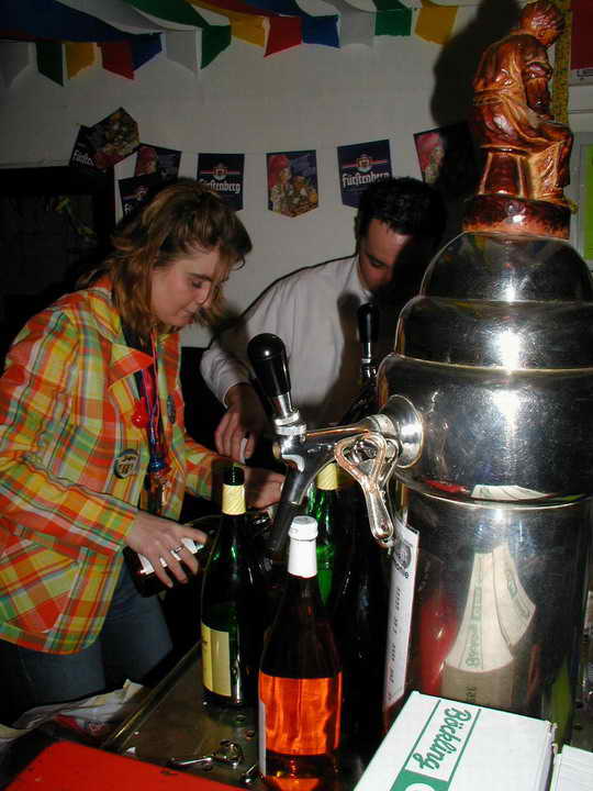 die letzten drinks werden gemixt